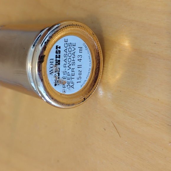 Vintage Avon aftershave bottle. - Picture 2 of 2